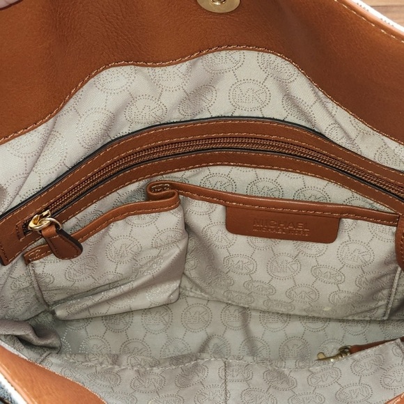 Michael Kors Vintage Canvas Coated Leather RARE Embossed Tag&MK LOCK SUPER EUC - Picture 5 of 6